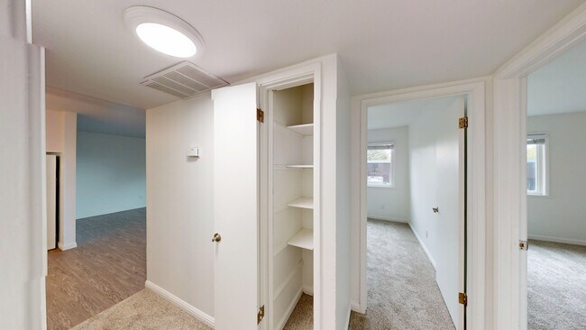 Building Photo - 402 Alameda del Prado