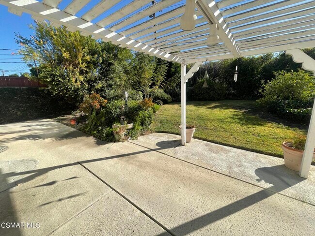 Building Photo - 9218 Gerald Ave