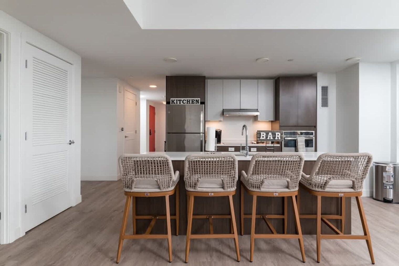 Building Photo - 425 Massachusetts Ave