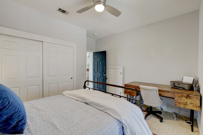Building Photo - One of a Kind! Santa Rosa Beach Main home ...