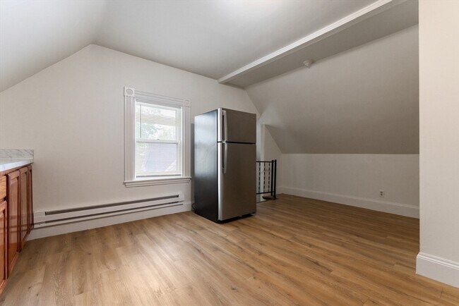 Building Photo - 247-249-249 Park St