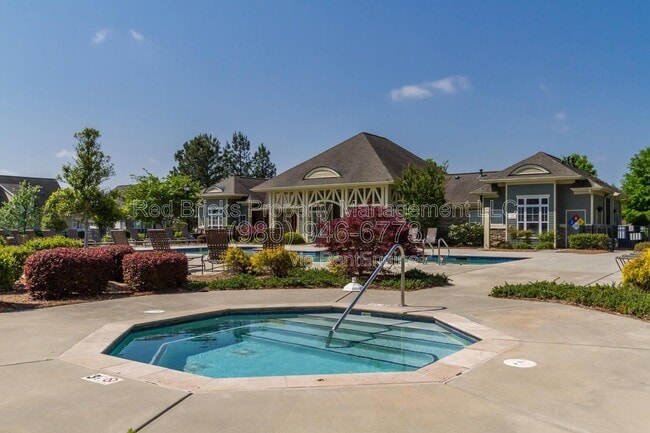 Building Photo - 7322 Copper Beech Trce