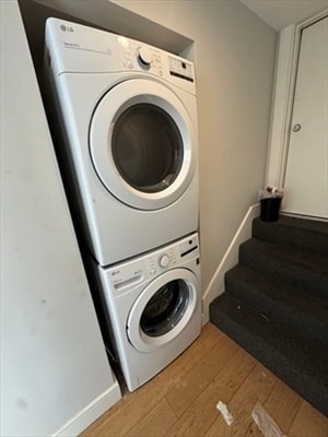 Building Photo - 233 Newbury St