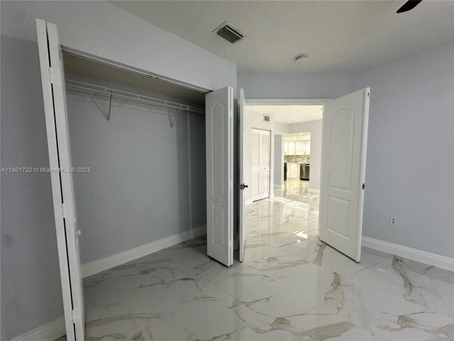 Building Photo - 17425 NW 75th Pl