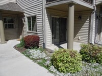 Building Photo - 474 S 2550 W