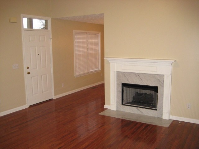 Building Photo - 804 Tunewood Ct