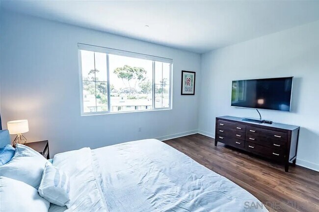 Building Photo - 1108 Sea Glass Way