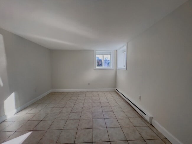 Building Photo - 592 American Legion Hwy