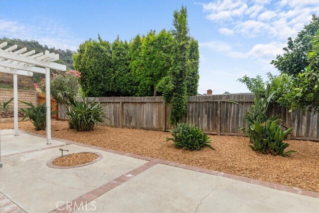 Building Photo - 26732 Laredo Ln
