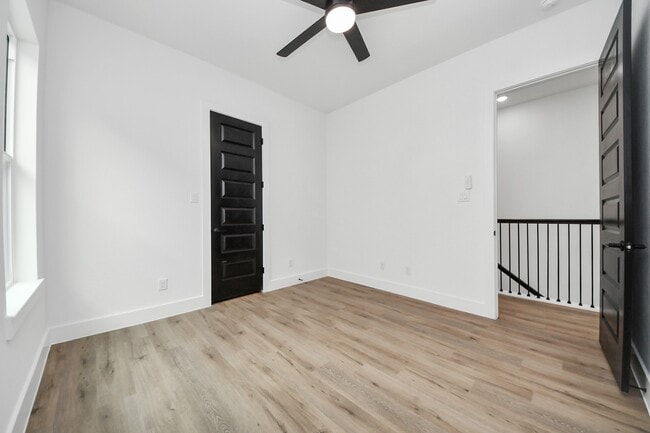 Building Photo - 3308 Hardy St