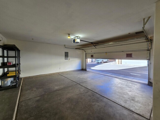 Building Photo - 4349 Santo Domingo St