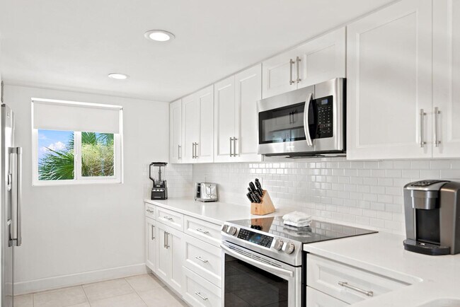 Building Photo - 3060 N Atlantic Ave