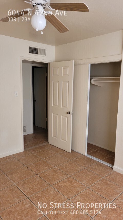 Building Photo - 6044 N 42nd Ave