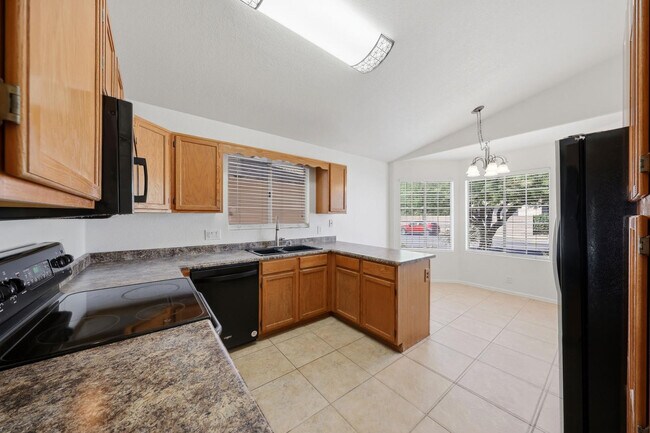 Building Photo - 18837 N 43rd Pl