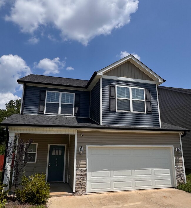 Building Photo - ???? Just Listed! Stunning Duncan Home Minutes from BMW, GSP & I-85