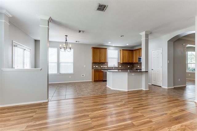 Building Photo - 6161 Bowfin Dr