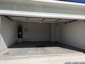 Building Photo - 636 Heathers Wy