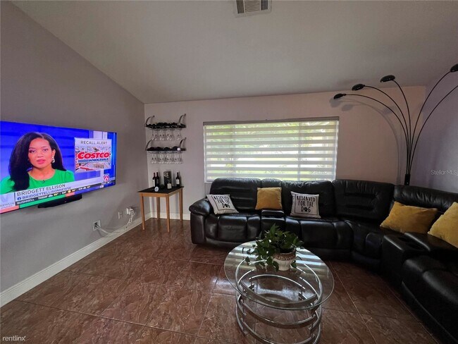 Building Photo - 3 br, 2 bath House - 189 La Paz Drive