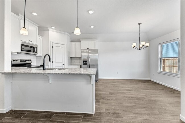 Building Photo - 266 S Coventry