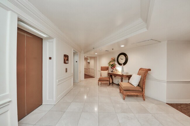 Building Photo - 3525 Sage Rd