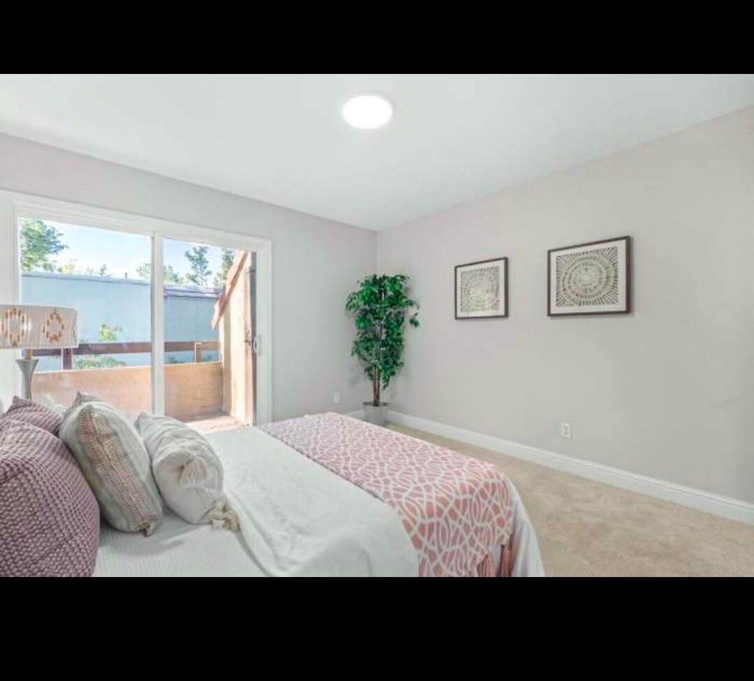 Building Photo - 310 Tradewinds Dr