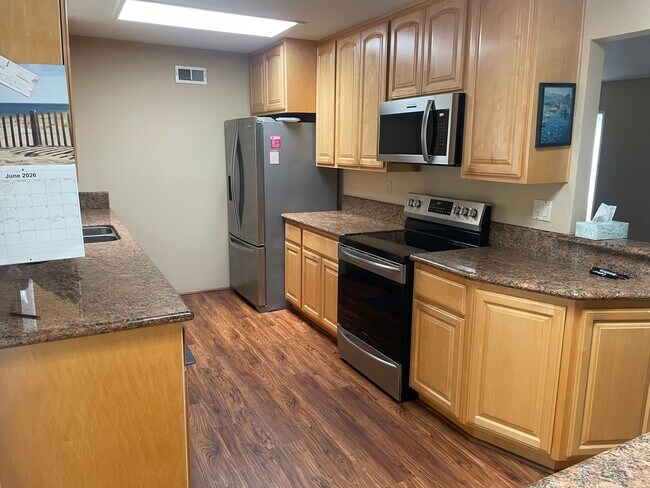 Building Photo - SARATOGA - Spacious Saratoga 3BR/2.5BA Home with Pool, Bonus Room & Beautiful Backyard