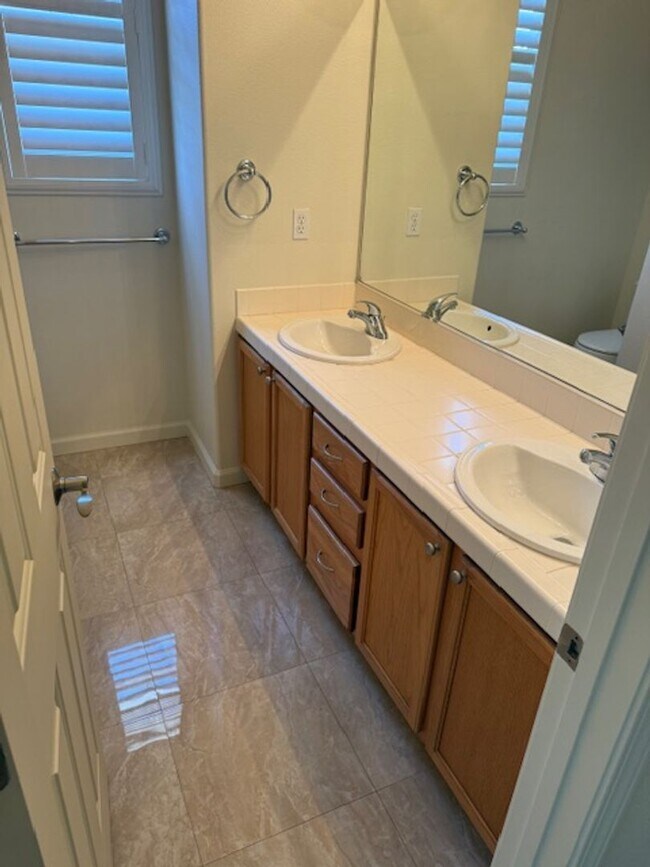 Building Photo - Damonte Ranch 2 story on Cul de Sac