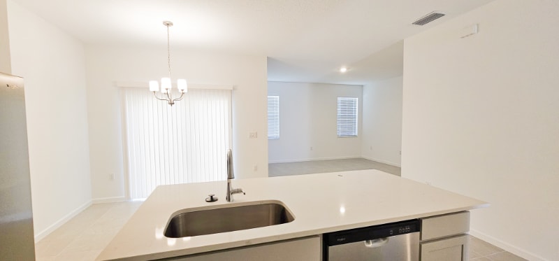 Building Photo - 2043 Firethorn Lp