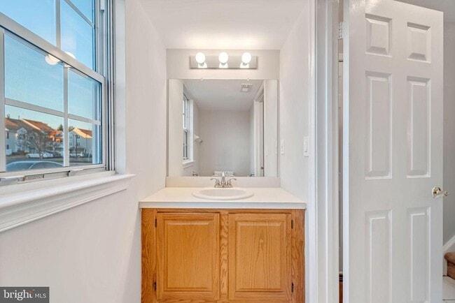 Building Photo - 4401 Aberdeen Ln