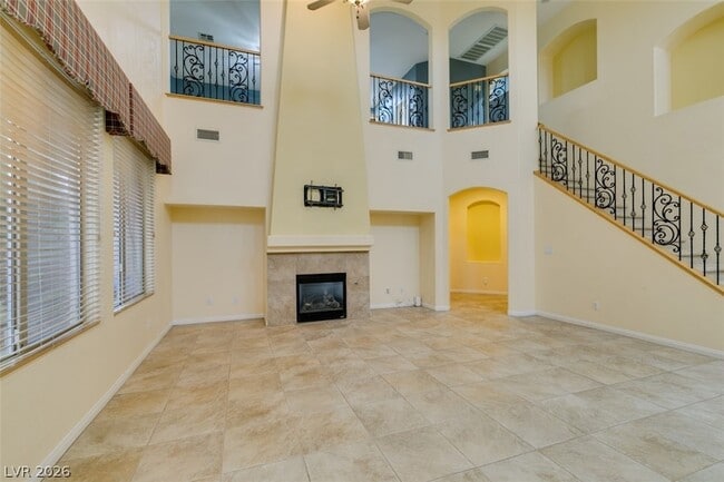 Building Photo - 10800 Canisteo St