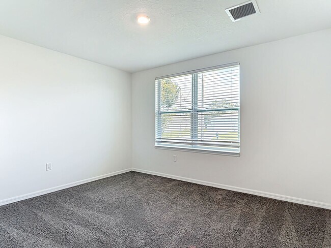 Building Photo - Brand New Home in North Port *3 Bedrooms &...
