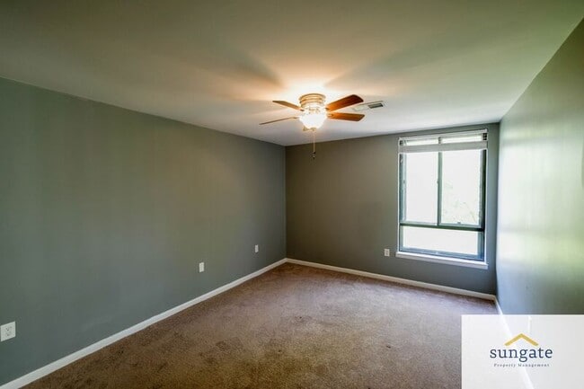 Building Photo - 6711 Park Heights Ave