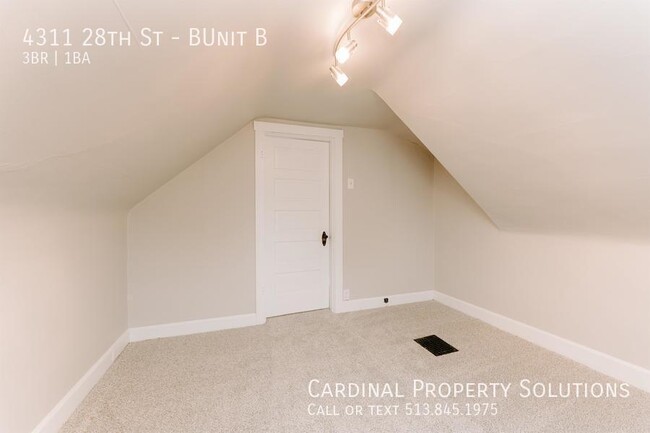 Building Photo - Charming 3-bedroom Apartment in Oakley | P...