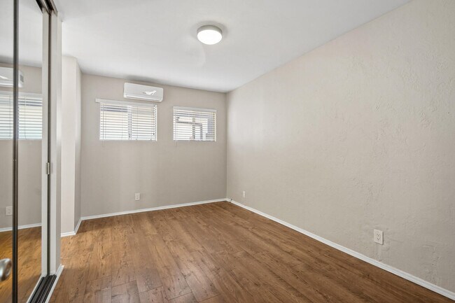 Building Photo - 8920 Rangely Ave
