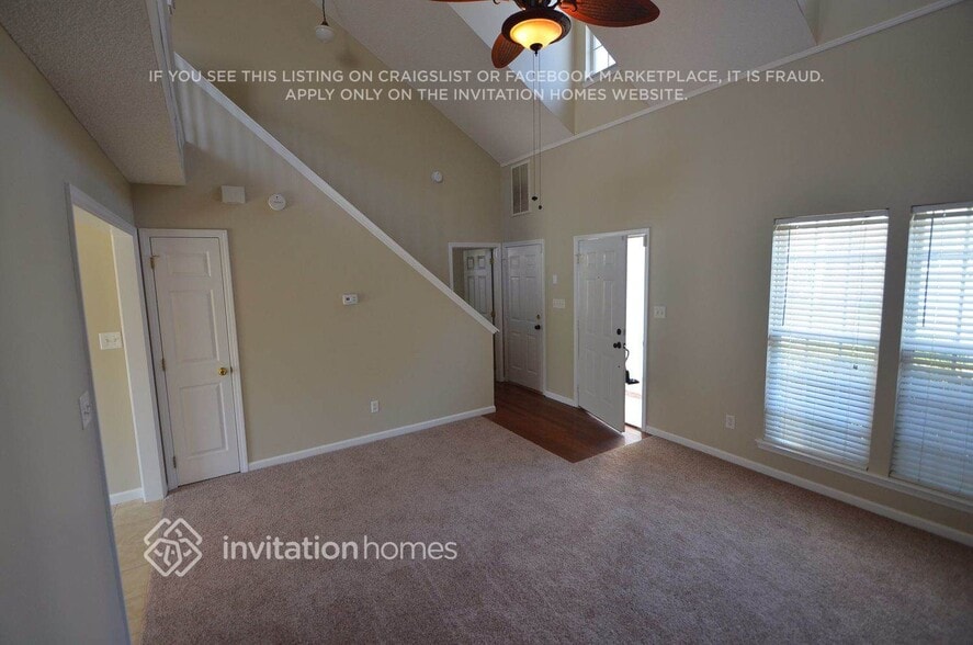 Building Photo - 9906 Sweet Plum Dr