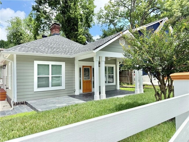 Building Photo - 2625 Peyton Rd NW