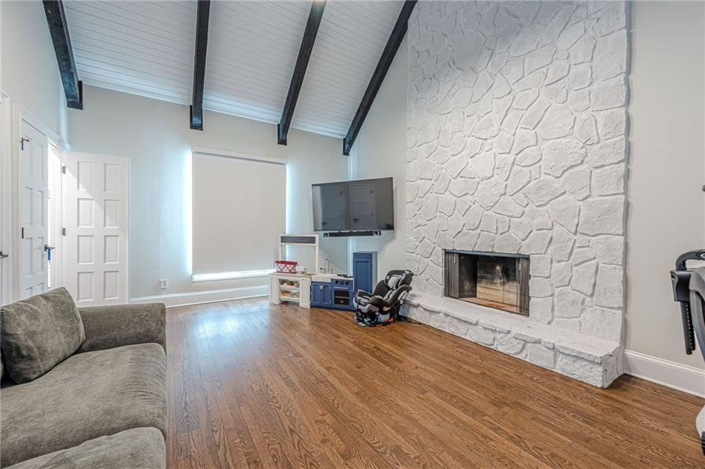 Building Photo - 4562 Columns Dr SE