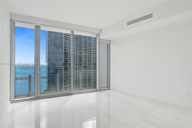Building Photo - 300 Biscayne Blvd Way