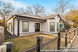 Building Photo - 1219 N Olive St