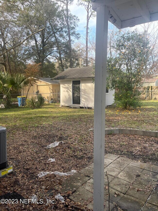 Building Photo - 5467 Windermere Dr