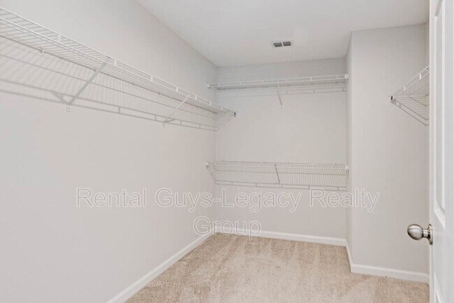 Building Photo - 12017 Nogoya St