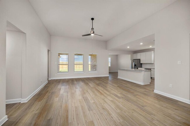 Building Photo - 13725 Blue Breaker Dr