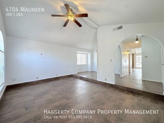 Building Photo - 4704 Maureen-