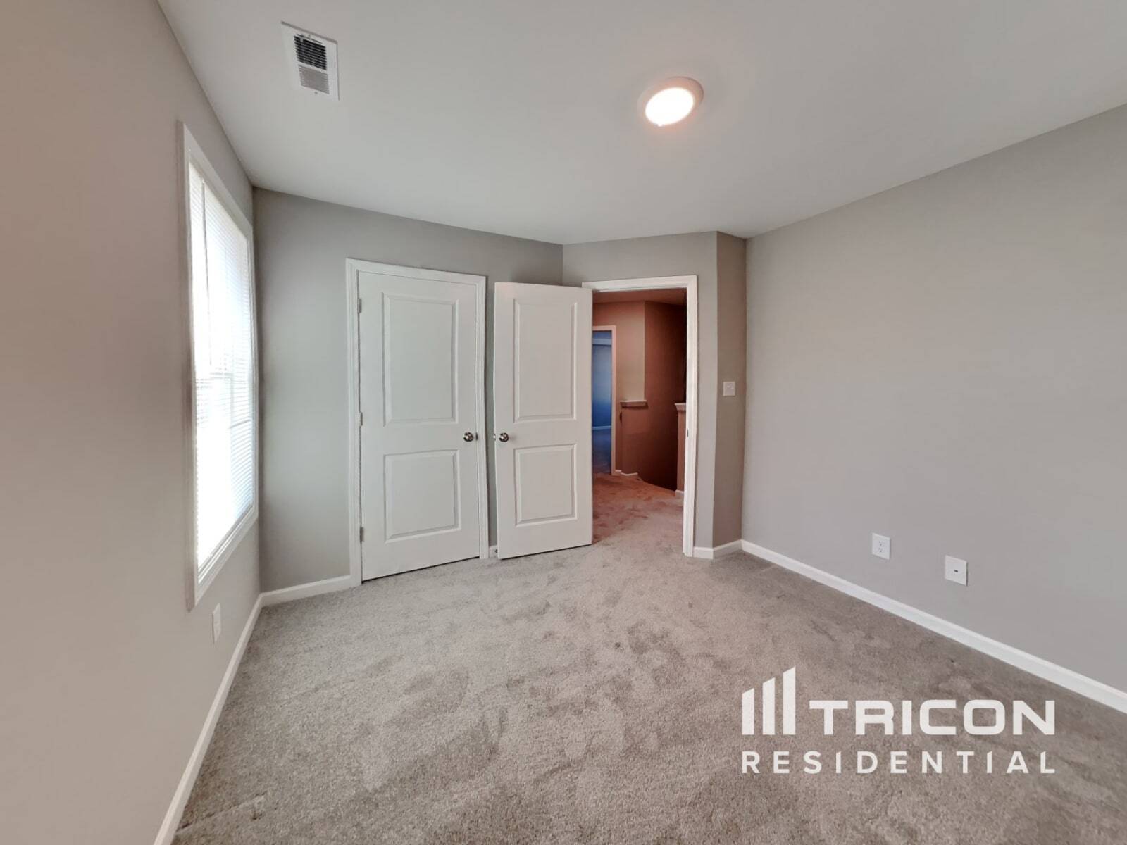 Building Photo - 105 Hockey Puck Wy