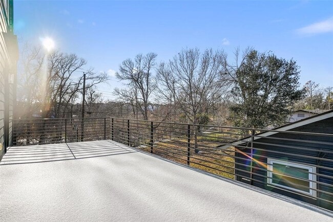 Building Photo - 5109 Stone Gate Dr