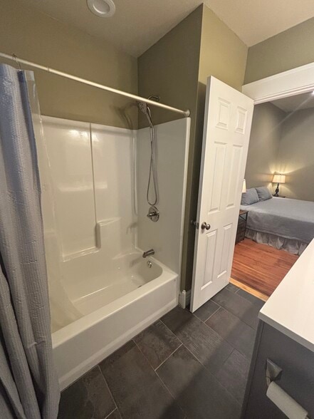 Building Photo - 1309 Michigan Ave