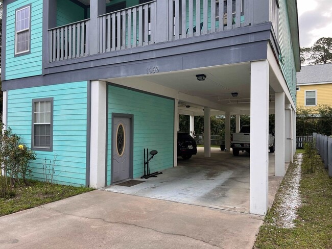 Building Photo - 1559 Coastal Hwy