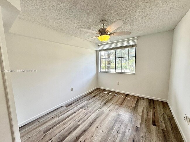 Building Photo - 1727 Village Blvd