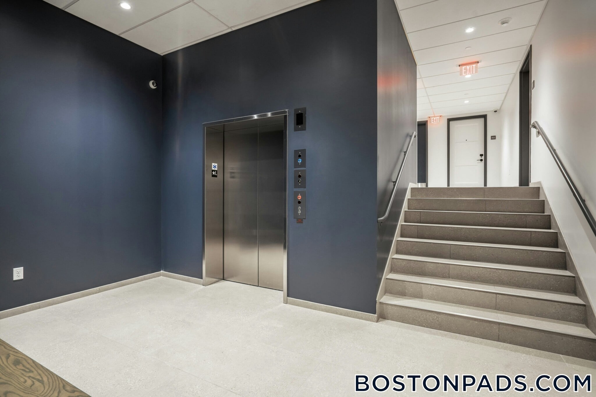 Building Photo - 100 Hemenway St