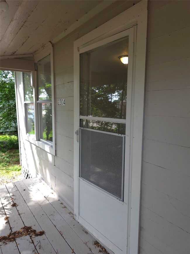 Building Photo - 2204 State Hwy 3